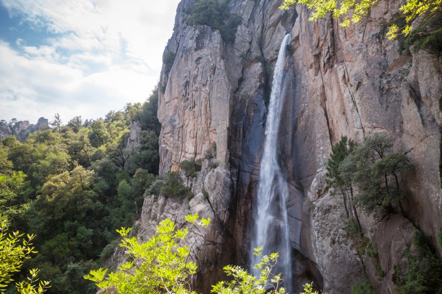Découvrez la splendeur des cascades en Corse : un voyage inoubliable