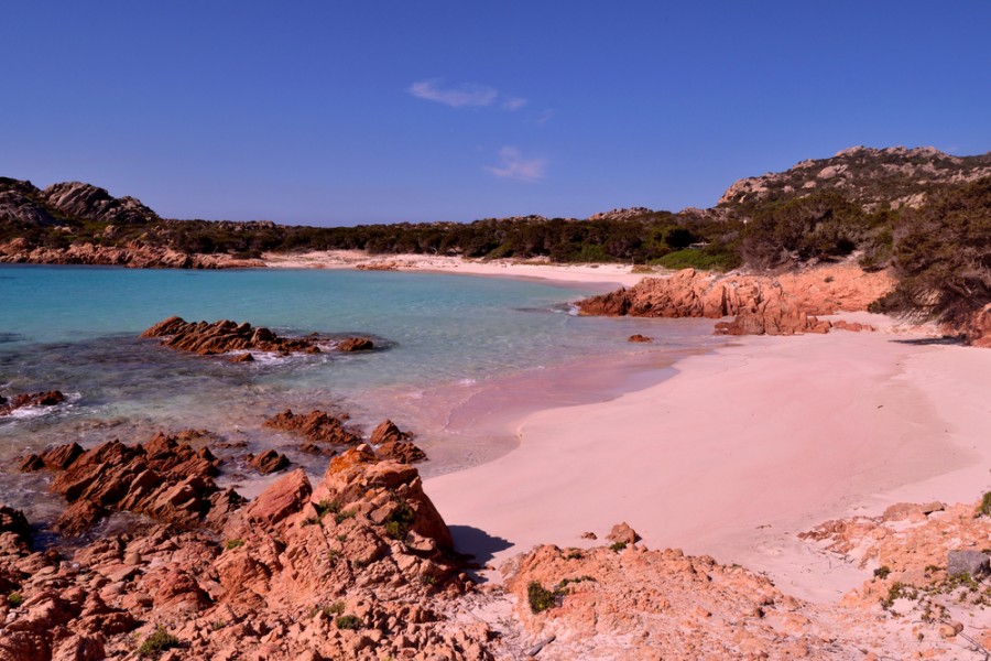 Quelles sont les autres plages roses en Sardaigne ?
