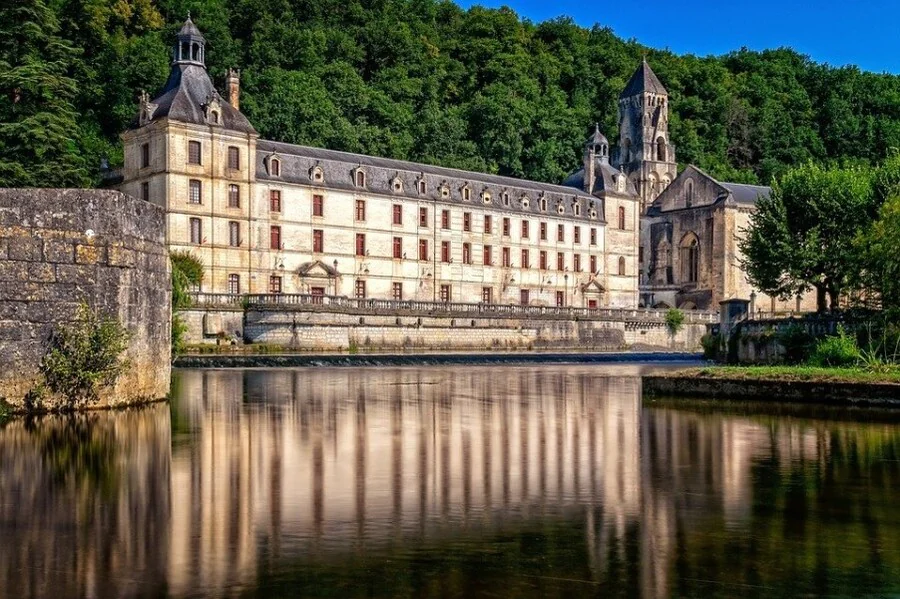 Abbaye de Mortemer : tout savoir sur ce site historique et ses légendes