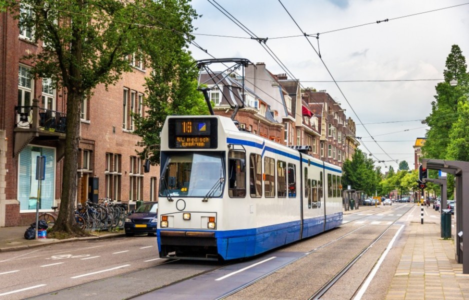 himmelen-Comment le tram facilite-t-il vos déplacements à Amsterdam ?